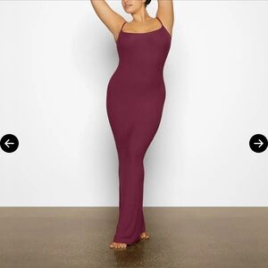 SKIMS SOFT LOUNGE LONG SLIP DRESS LIMITED EDITION: WINE XS